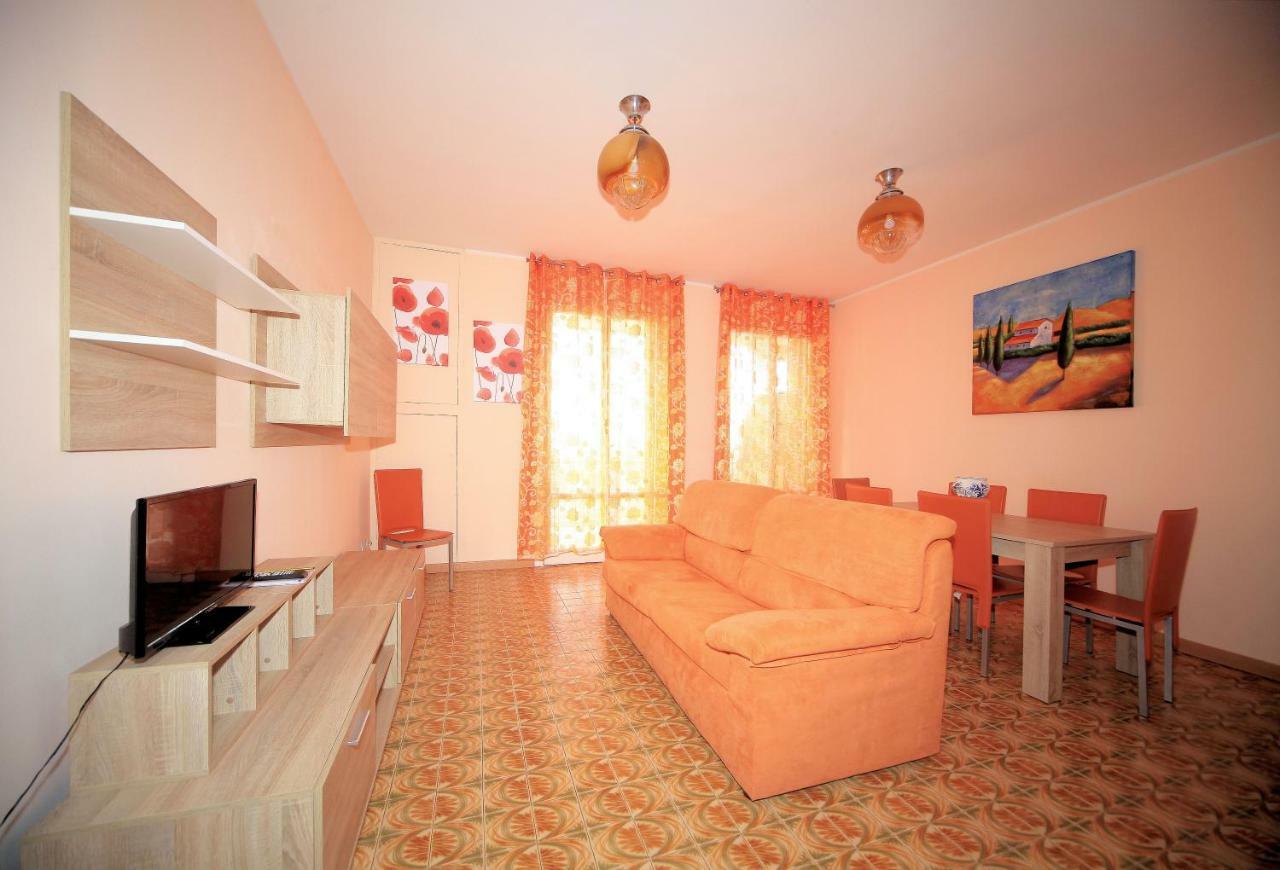 Ferienwohnung Milanomare Pietra Ligure Exterior foto